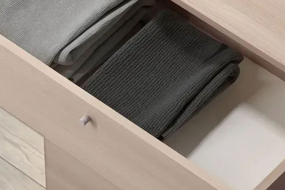 Комод 70х40х72 см с 3-мя ящиками Теви